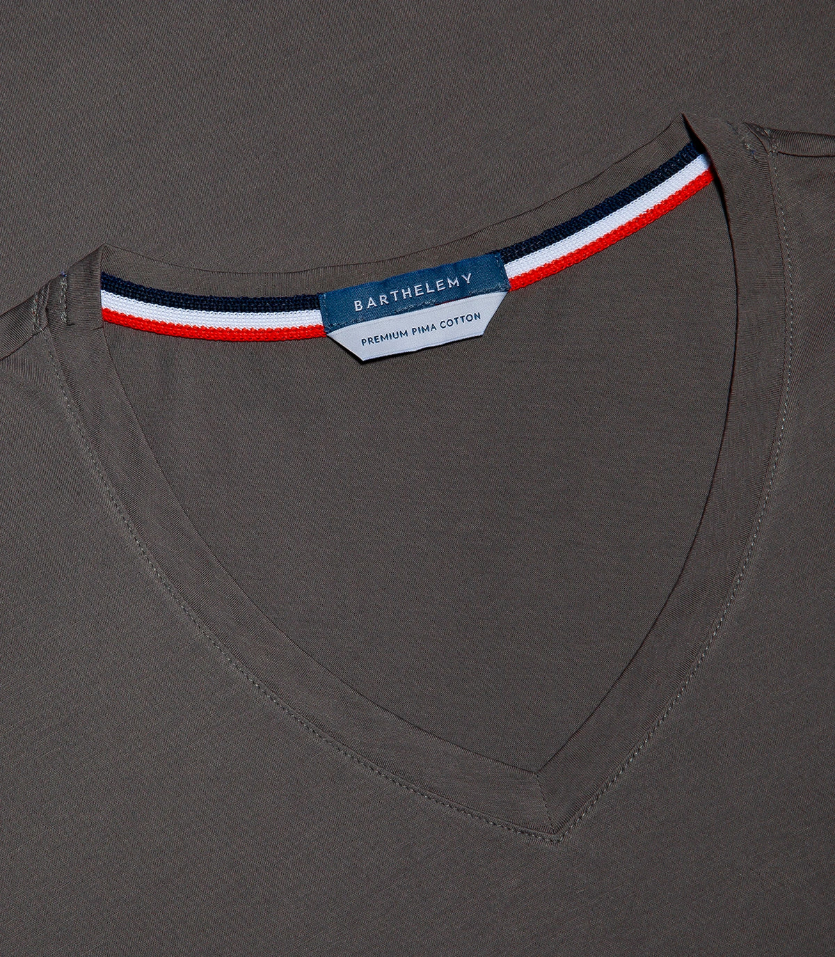 VNeck T-Shirt Pima Storm Grey | T-Shirt V-Neck | Barthelemy Resortwear